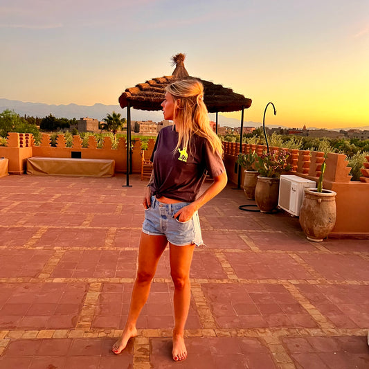 TEE- SHIRT - CHARBON -"CAMEL"