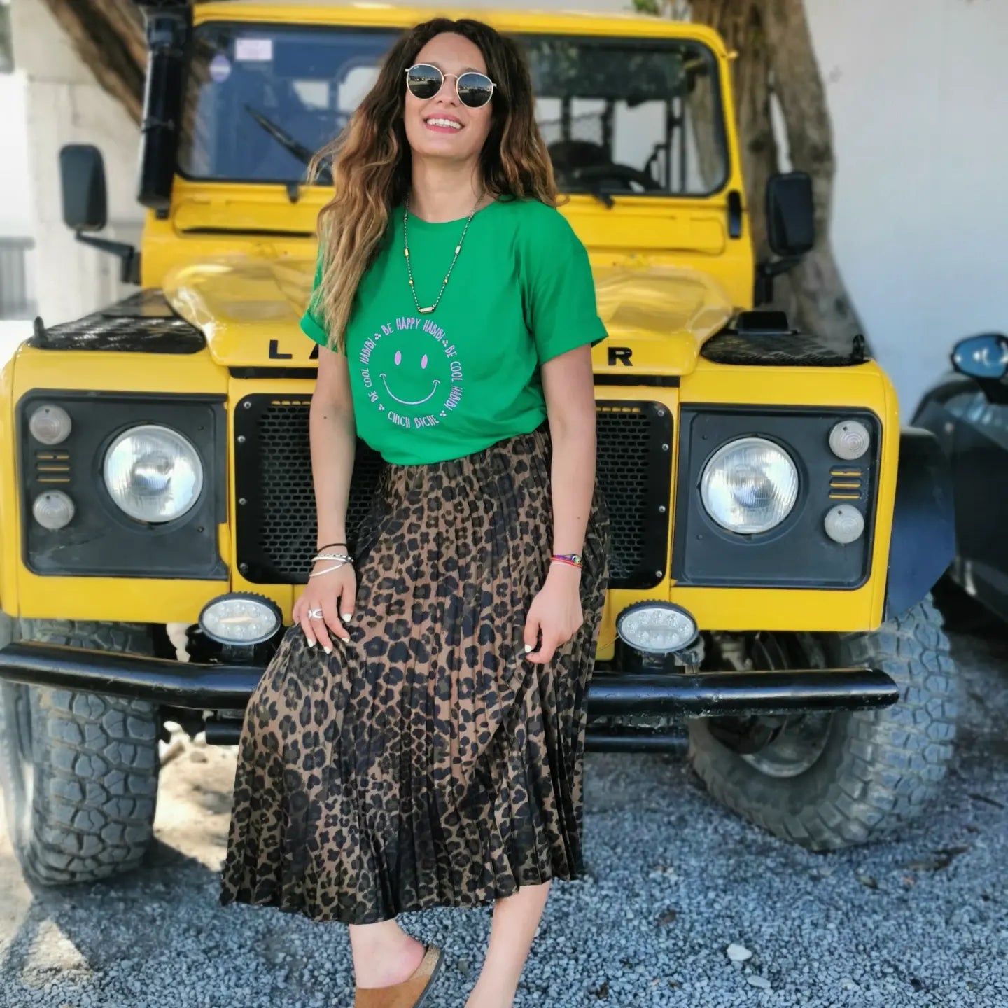 TEE-SHIRT - "BE HAPPY HABIBI"-WOMEN