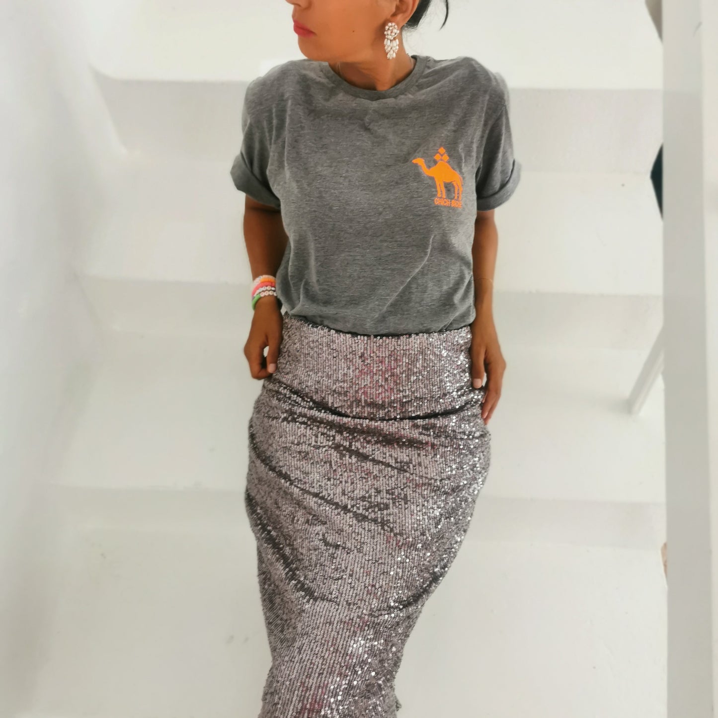 TEE- SHIRT - GREY-"CAMEL"- UNISEX