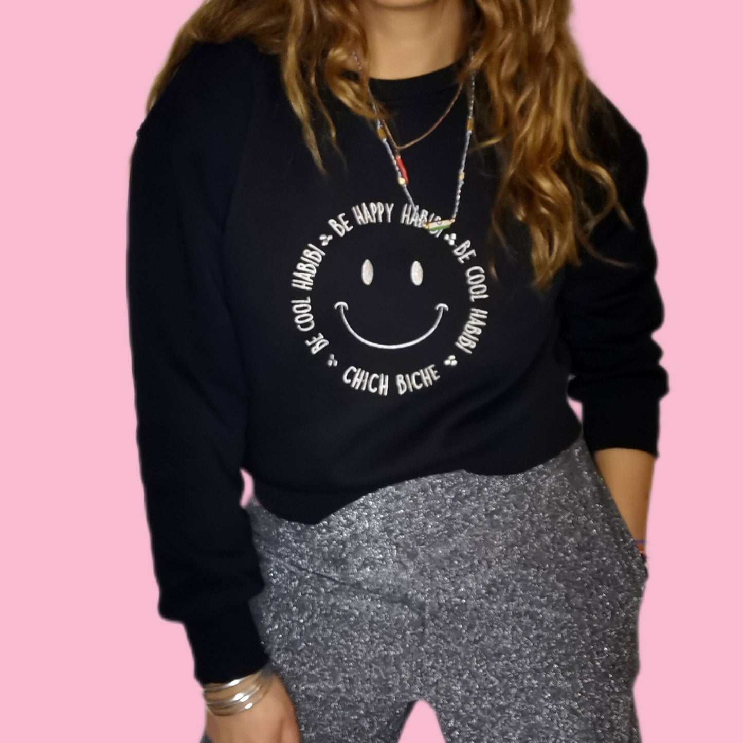 SWEAT SHIRT- BLACK- "BE HAPPY HABIBI"/SILVER- WOMEN